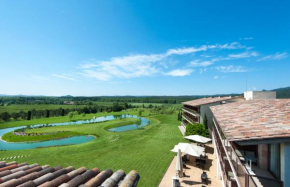 Отель Hotel Mas Solà  Санта-Колома-Де-Фарнерс